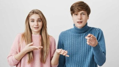 Bingung Teman Cowokmu Jadi Lebih Dari Teman, Ini Tipsnya