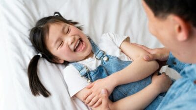 Pentingnya Hormon Bahagia bagi Anak