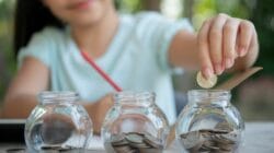 Literasi Keuangan Anak, Investasi Cerdas Orang Tua