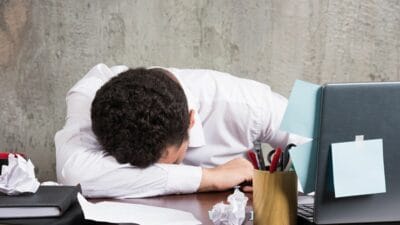 Mengapa Kebiasaan Buruk Lebih Mudah Ketimbang Kebiasaan Baik?