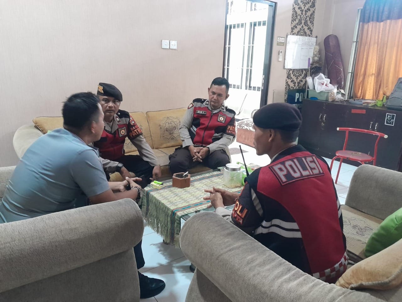 Polres Lombok Barat Tingkatkan Keamanan dengan Patroli Dialogis dan Sosialisasi KEMOS 110 di Lapas