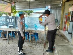 Polsek KP3 Bandara SMS Bima, Bagikan Sembako dan Sosialisasi Call Center 110 Menyambut HUT Ke-79 Bhayangkara