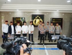 Ceramah di Mabes Polri, UAS Tekankan Pentingnya Toleransi Beragama