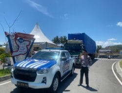 Logistik MotoGP Mandalika 2025 Tiba di Sirkuit dengan Pengawalan Polisi
