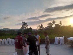 Sinergi Polsek Kuripan dan Bulog NTB Serap Hasil Panen Petani Jagaraga
