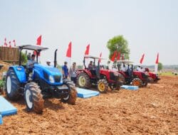 Kawal Instruksi Presiden soal Swasembada Pangan, Kapolri Gelar Tanam Jagung Serentak