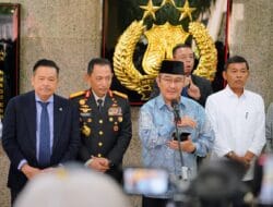 Kapolri Usai Rapat Perdana Komisi Percepatan Reformasi: Polri Terbuka dan Terima Evaluasi