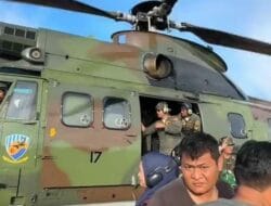 Ibu Bhayangkari Pandu Helikopter Bantuan ke Desa Terisolasi di Tapanuli Tengah