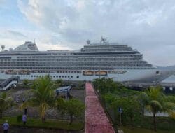 Kunjungan Seven Seas Explorer Perkuat Citra Pariwisata Lombok