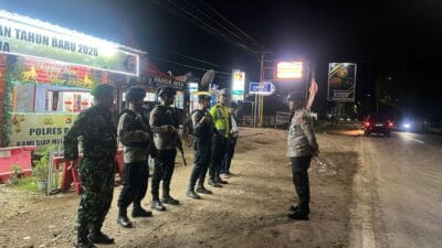 Menjamin Stabilitas Kamtibmas Jelang Perayaan Nataru, Personel Operasi Lilin Rinjani Pos Yan Polres Bima Laksanakan Patroli dan Pengaturan Arus Lalulintas